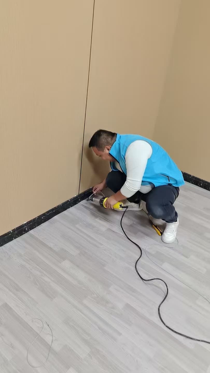 办公室PVC地板项目施工图1